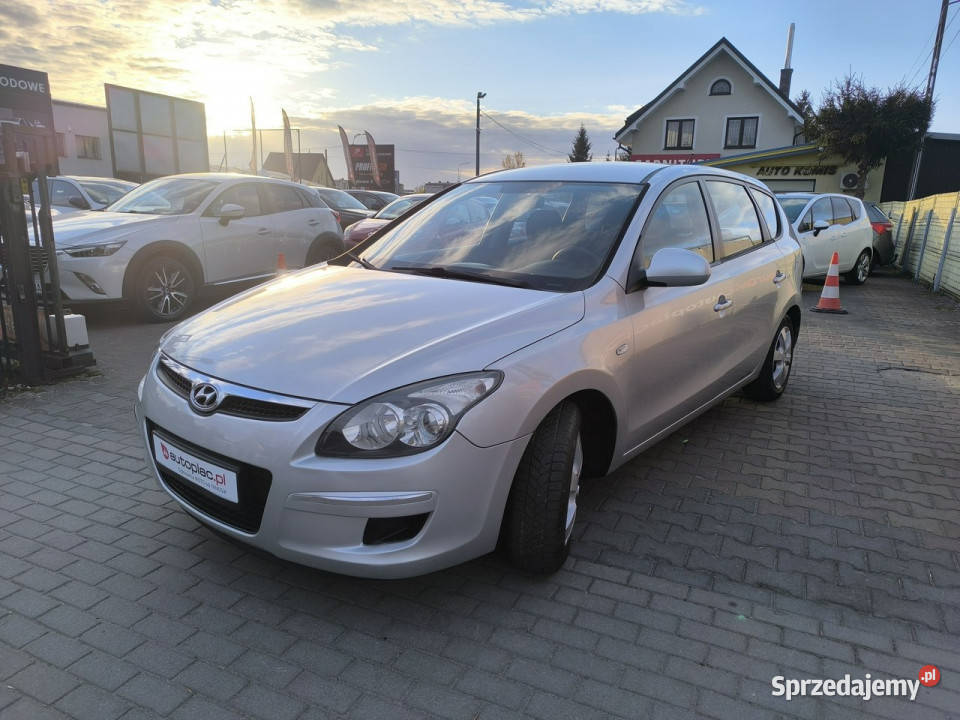 Hyundai i30 14i 16V 109 Klimatyzacja OPŁACONY I Łuków
