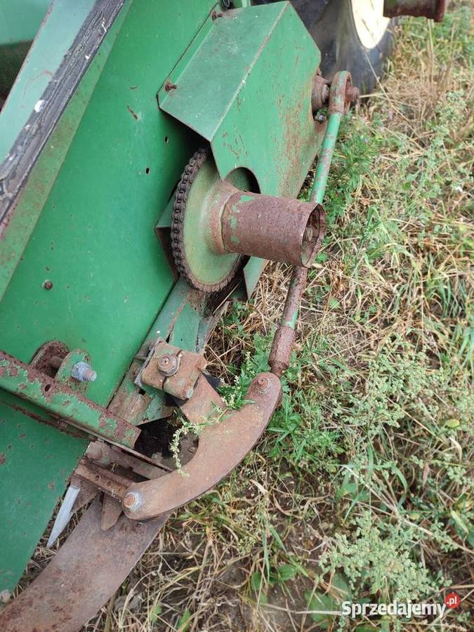 Kombajn zbożowy John Deere 330 na części Dąbrówka Mała