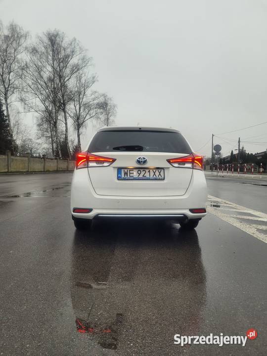 TOYOTA AURIS II LIFT 18 Hybrid KOMBI FV 23 Auris Łask