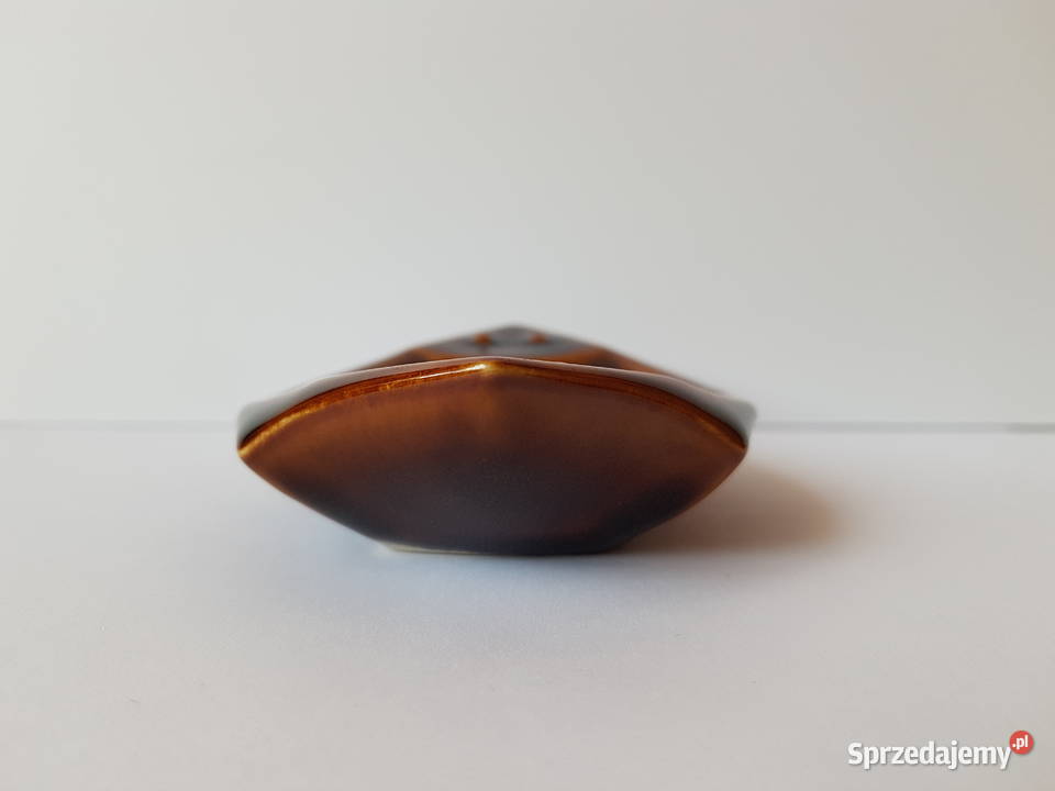 Popielniczka popielnica RYBA Pruszków porcelit Dąbrowa Górnicza sprzedam