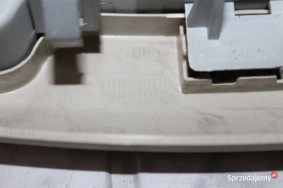 FIAT CROMA II 0510 LAMPKA PODSUFITKI 735316712 Prochowice sprzedam