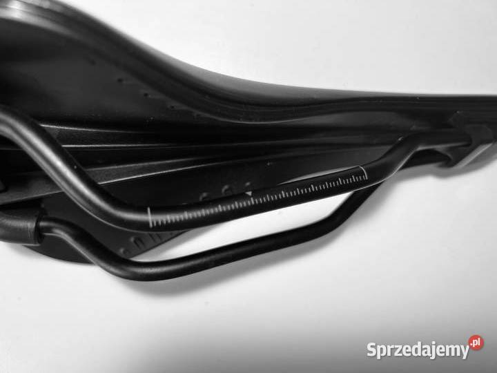 Sprzedam siodełko roweroweszosowe firmy FIZIK Wrocław sprzedam