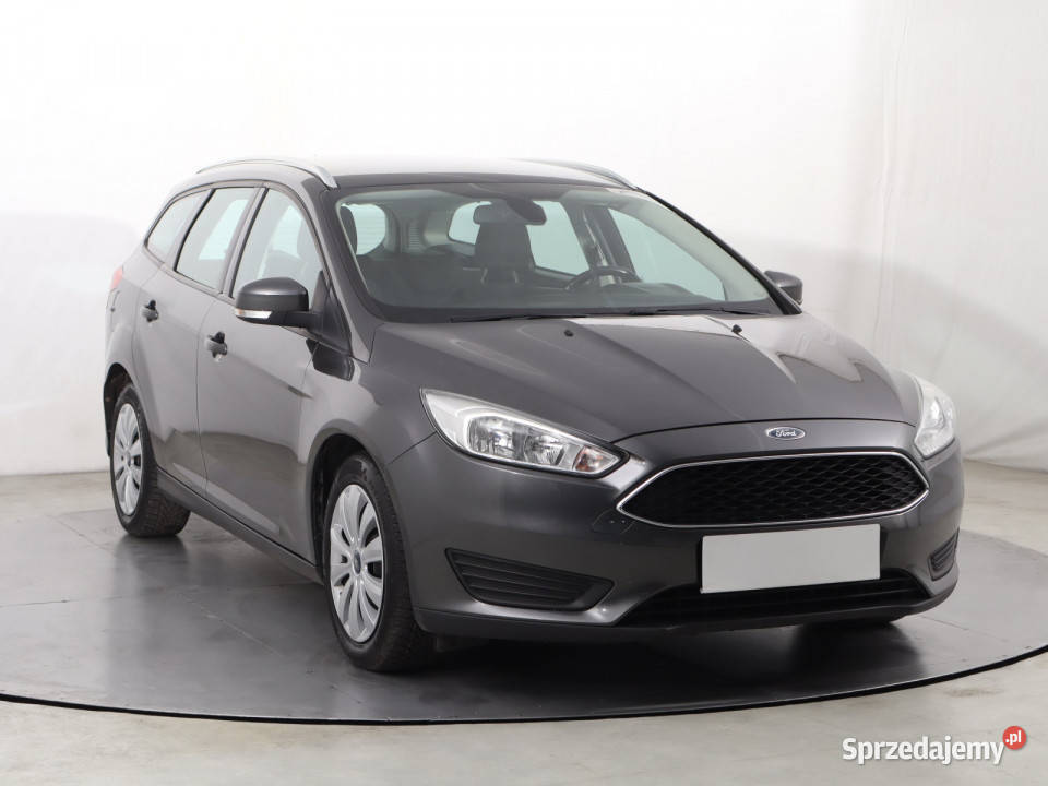 Ford Focus 10 EcoBoost manualna