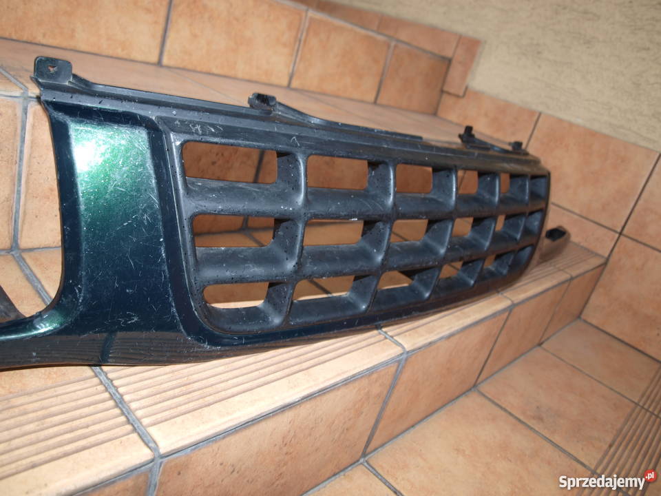Opel Frontera B grill atrapa przednia 1997 2003r części blacharskie Kalisz sprzedam