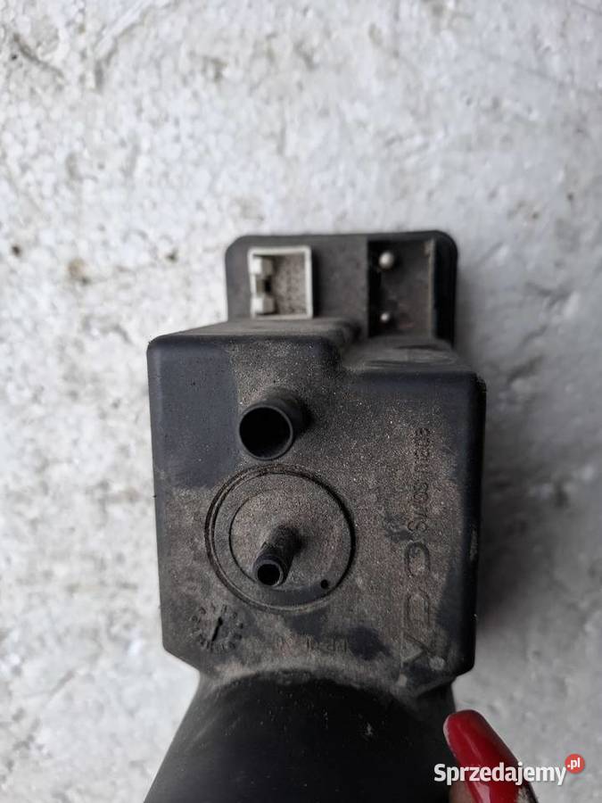 Pompka Zamka Centralnego Audi A4 B5 Wisznice