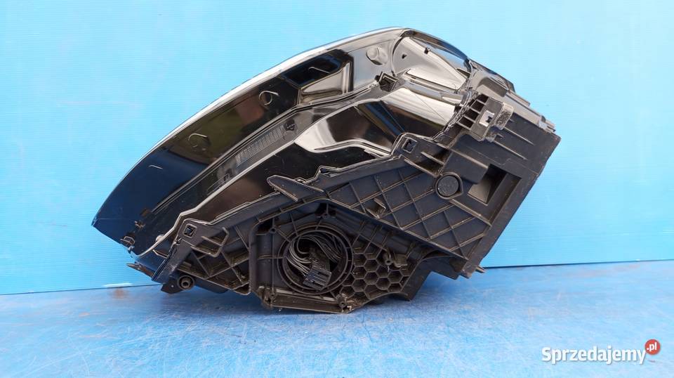 LAMPA LEWY PRZÓD EU FULL LED AUDI Q3 83A Nowy Tomyśl