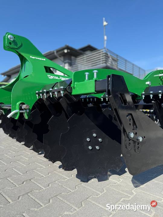 5 MetalTechnik Brona talerzowa SMART dowóz cała