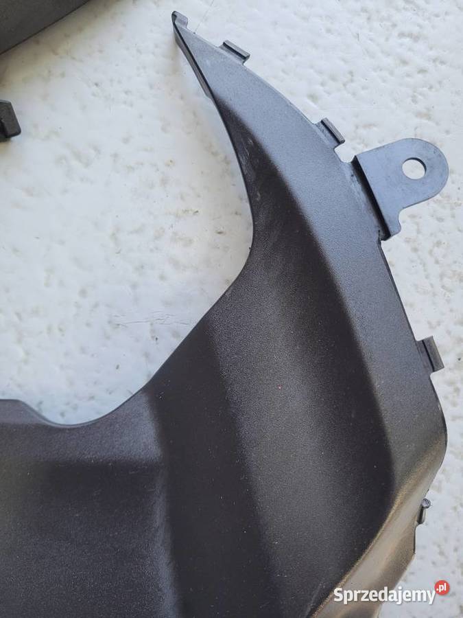 Suzuki GSXR K9 L6 owiewka lewa bok boczek Szyby i owiewki Nowy Tomyśl