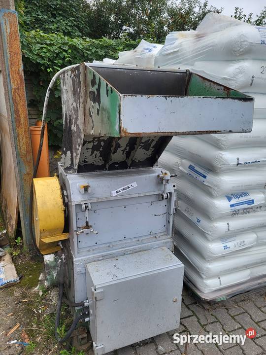 Młyn do tworzyw sztucznych z odciągiem tworzywa Białogard sprzedam