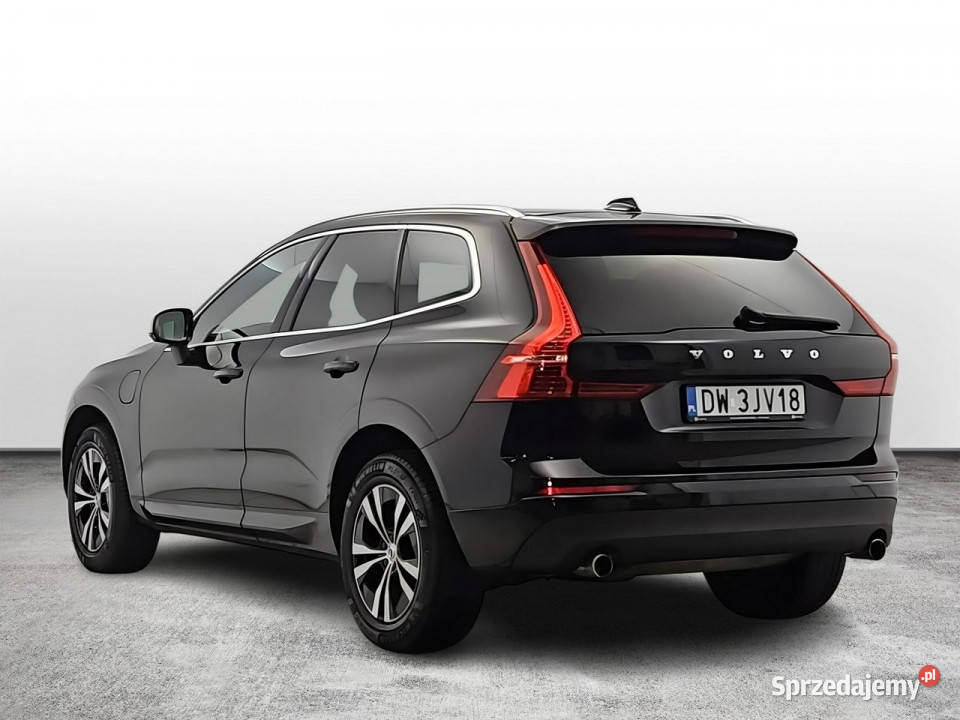 Volvo XC 60 AWD PlugIn Hybrid Momentum Pro Z podgrzewane fotele