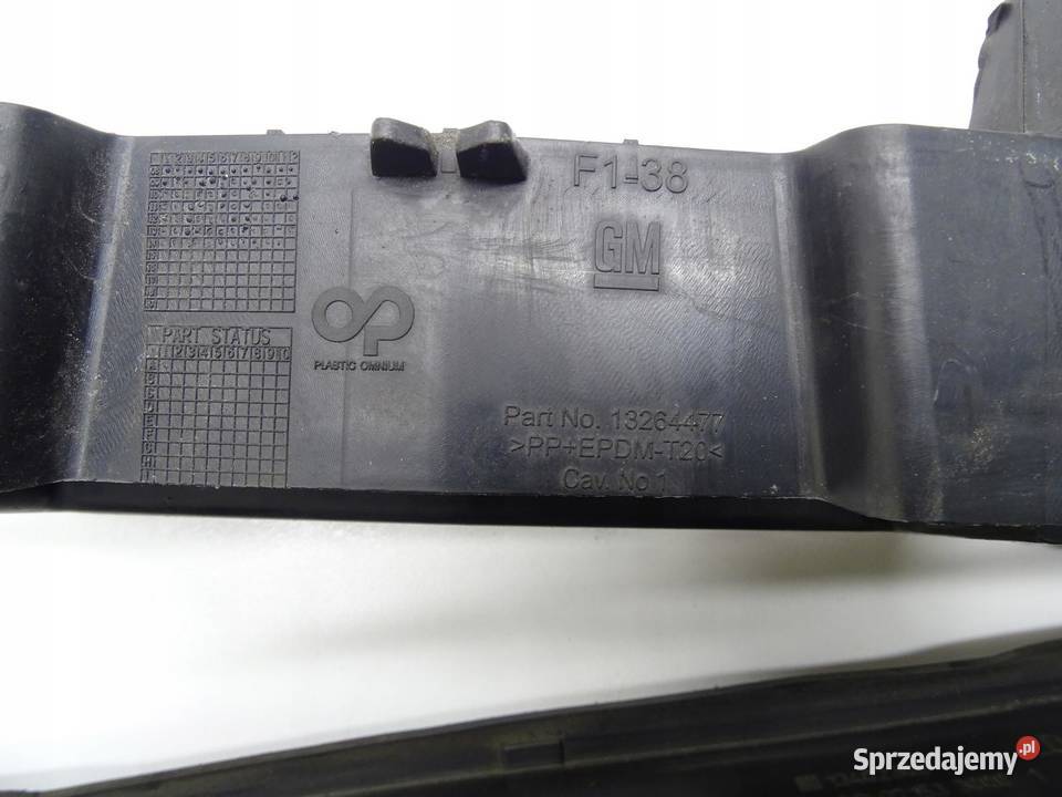 ŚLIZG ZDERZAKA KIEROWNICA POWIETRZA OPEL ASTRA J