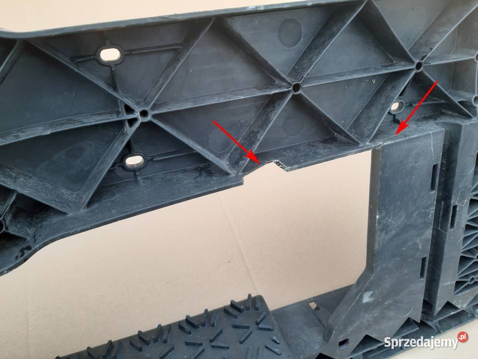 MAN TGL 14 ZDERZAK ŚRODEK BELKA WSPORNIK Zderzaki lubuskie Trzciel