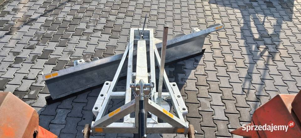 Pług do śniegu solidny w ocynku do c 330 zetor Wysoka Głogowska