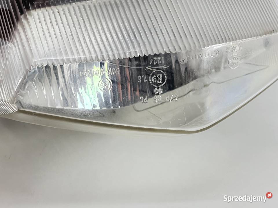 LAMPA PRZOD REFLEKTOR PEUGEOT EVIVACITY łódzkie Janowice