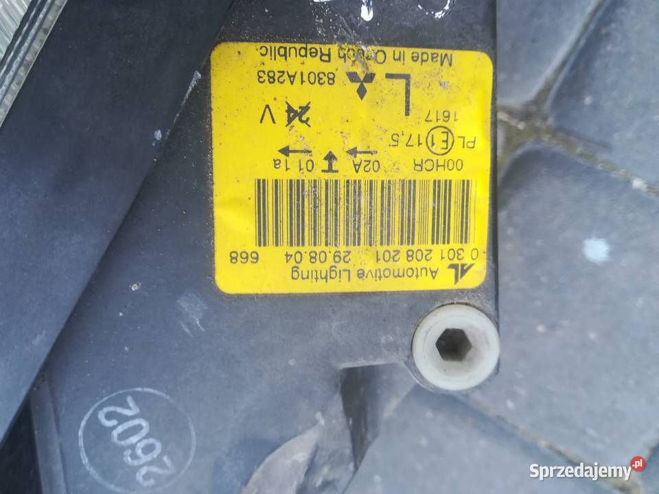 Lewa przednia lampa Mitsubishi Colt osobowe Mieleszyn