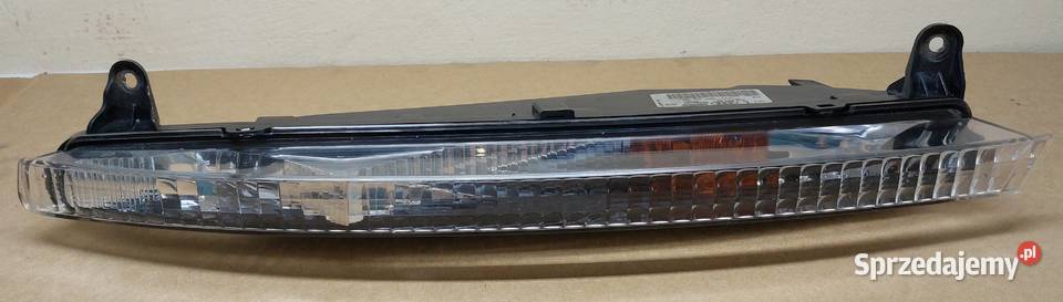 KIERUNKOWSKAZ LAMPA LEWY PRZÓD AUDI Q7 4L Lewe Mielęcin