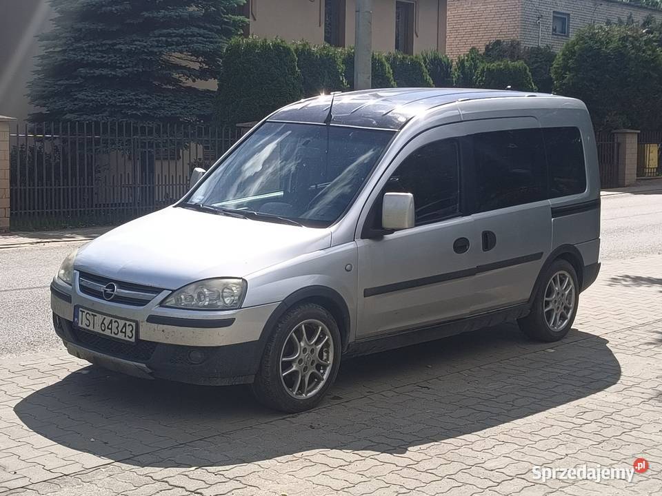 Opel Combo Arizona Tour 17 CDTI 2005r Wersja aluminiowe felgi Starachowice