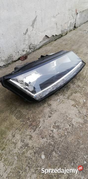 Fabia III Lift 2019r Lampa Prawa Przód LED Poświętne