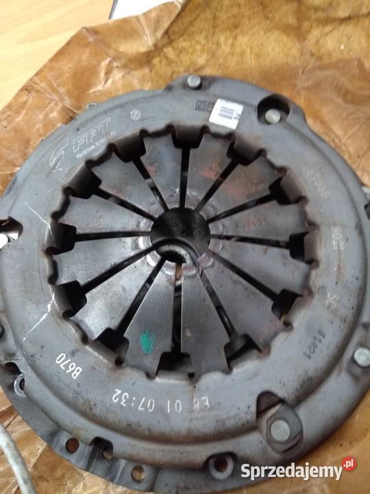 SPRZĘGŁO FIAT 500 12 69 ŁOŻYSKO Pilzno