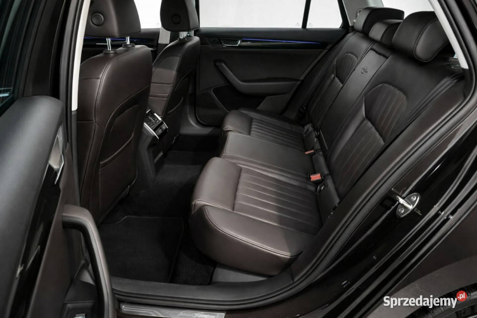 koda Superb III 20152023 Sadlno