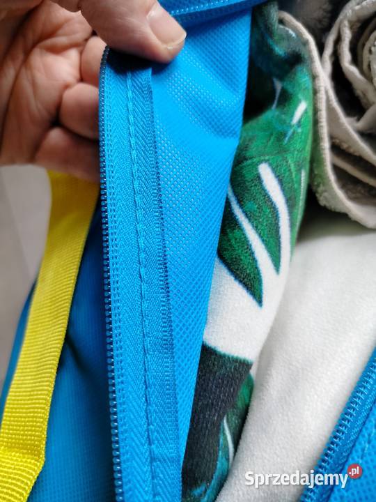 Duża torba na ubrania podróżna 45x18x40 do szafy Uniseks Jastrzębie-Zdrój