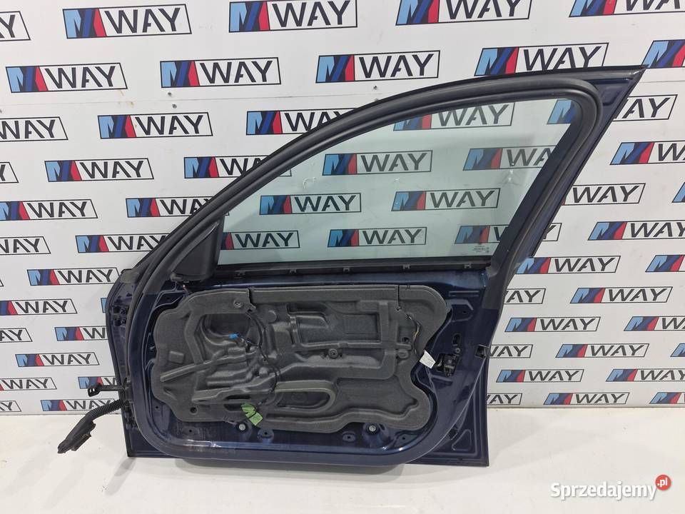 BMW 3 E90 E91 DRZWI PRAWY PRZÓD PRZEDNIE PRAWE osobowe sprzedam