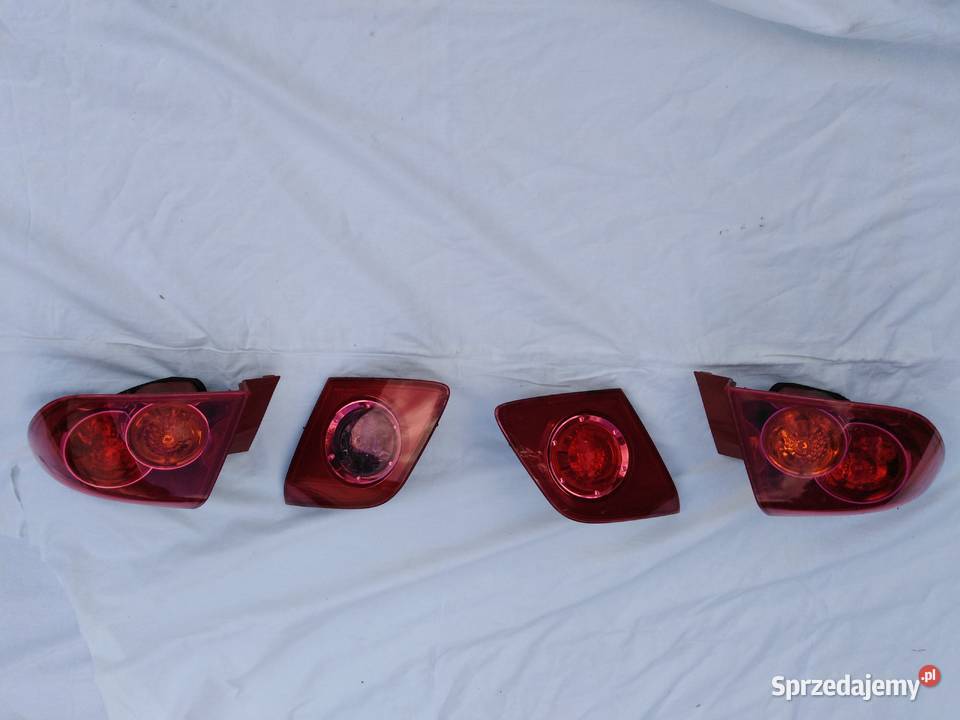 Mazda 3 lampy tył Europa mazowieckie Legionowo sprzedam