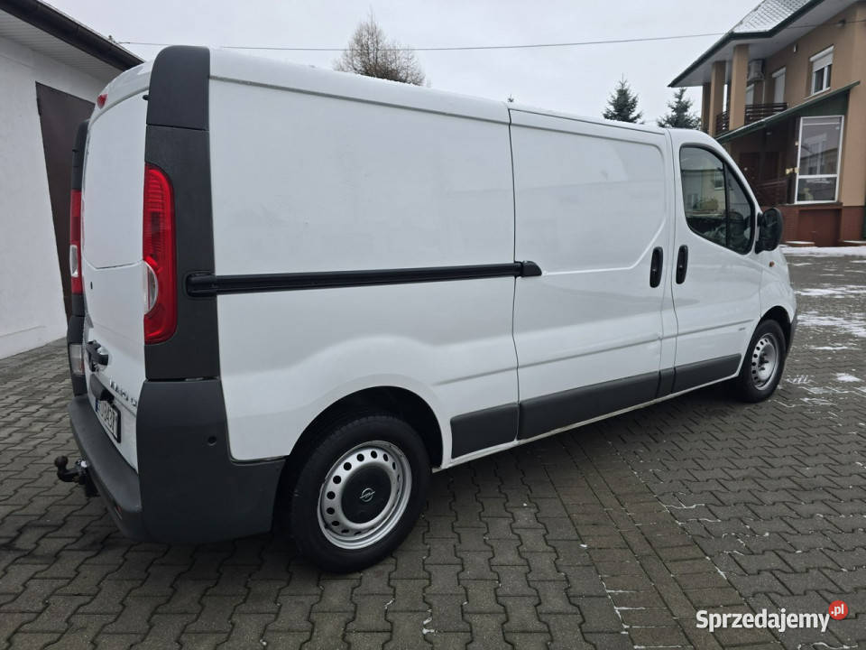 Opel Vivaro 20cdti 3 autoalarm Kutno