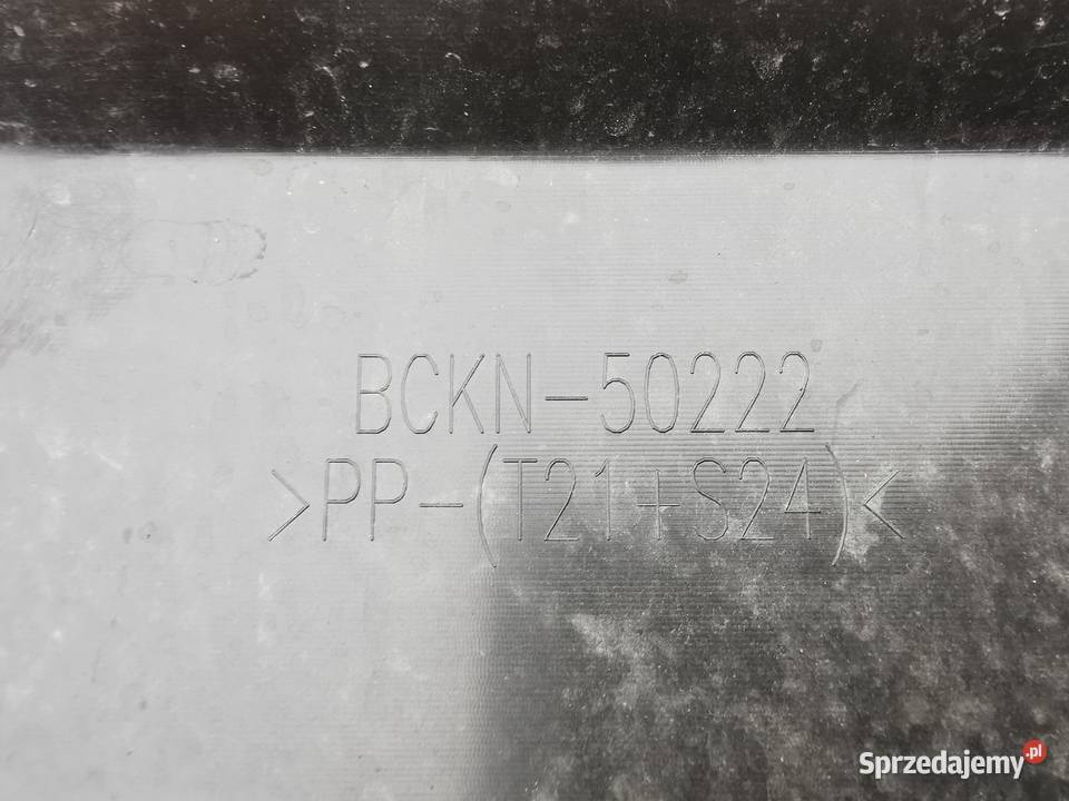 Spoiler dół zderzaka tył mazda 3 III BP HB 19 wielkopolskie Międzychód