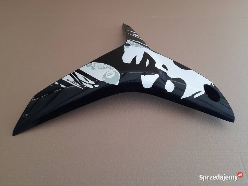 HONDA CBR 600RR OWIEWKA PRAWA BOCZEK Trzciel