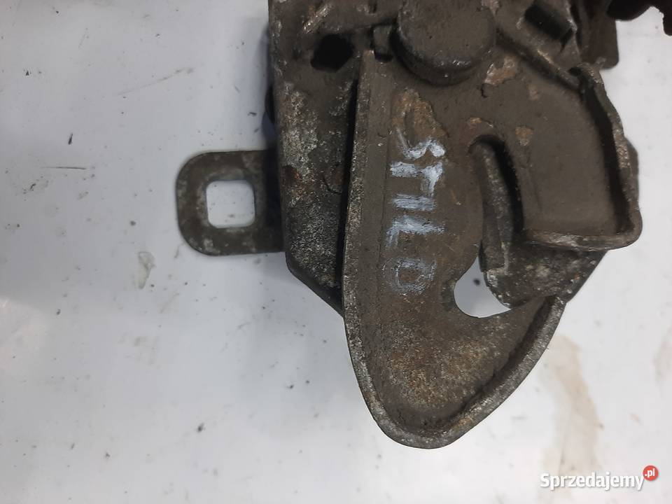 Fiat Stilo zamek maski pokrywy silnika Ksawerów