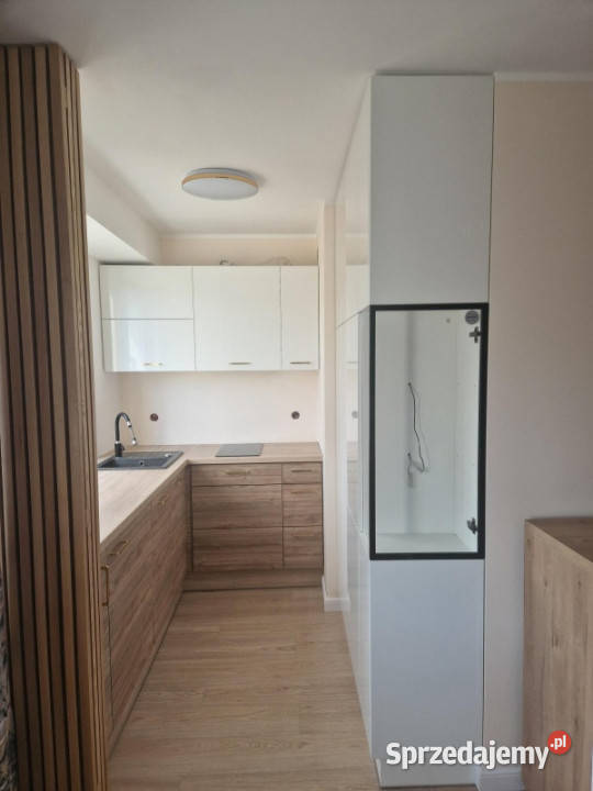 Przytulna kawalerka na wynajem 3 piętra i więcej Załom