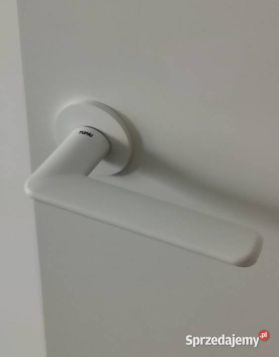 Montaż klamek Pozostałe usługi Warszawa