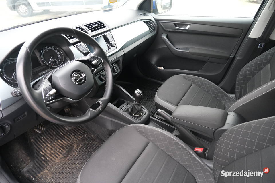 SKODA FABIA 2021 99900 ccm 60 9999999km Warszawa sprzedam