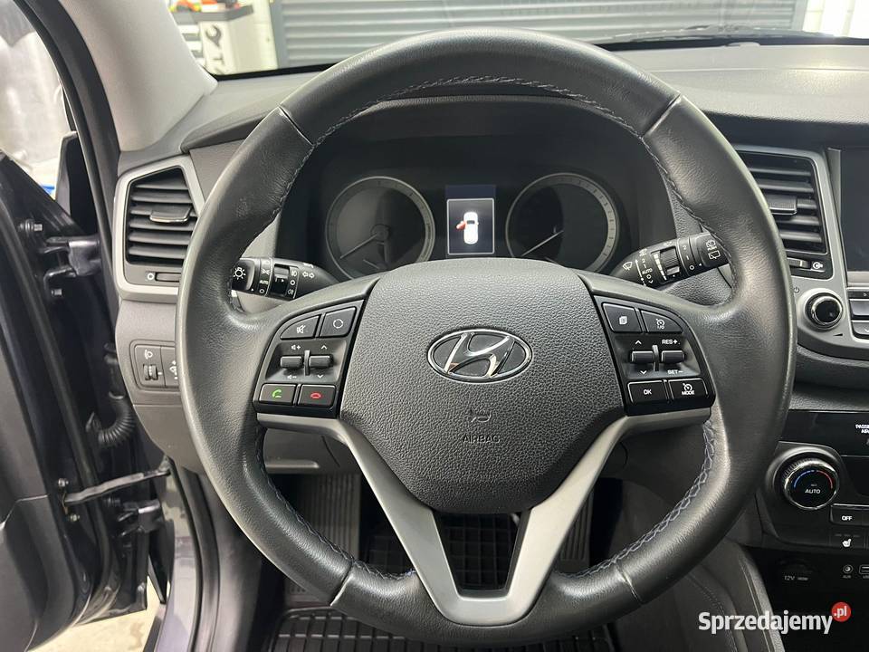 Hyundai Tucson III 20 4x4 niski udokumentowany Łącko