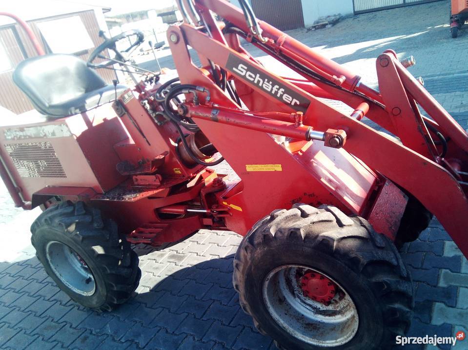 Ładowarka Schaffer 330 Zalesie sprzedam