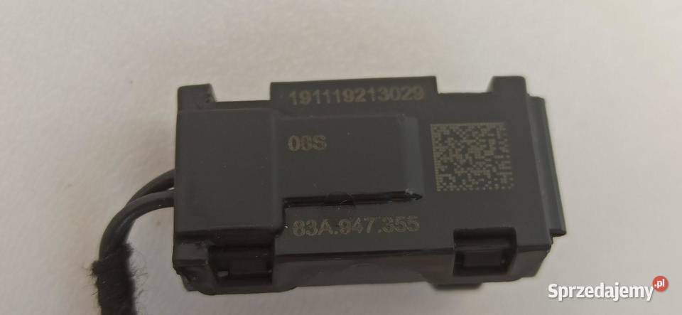 AUDI Q3 LAMPKA BOCZKA DRZWI 83A847355 dolnośląskie
