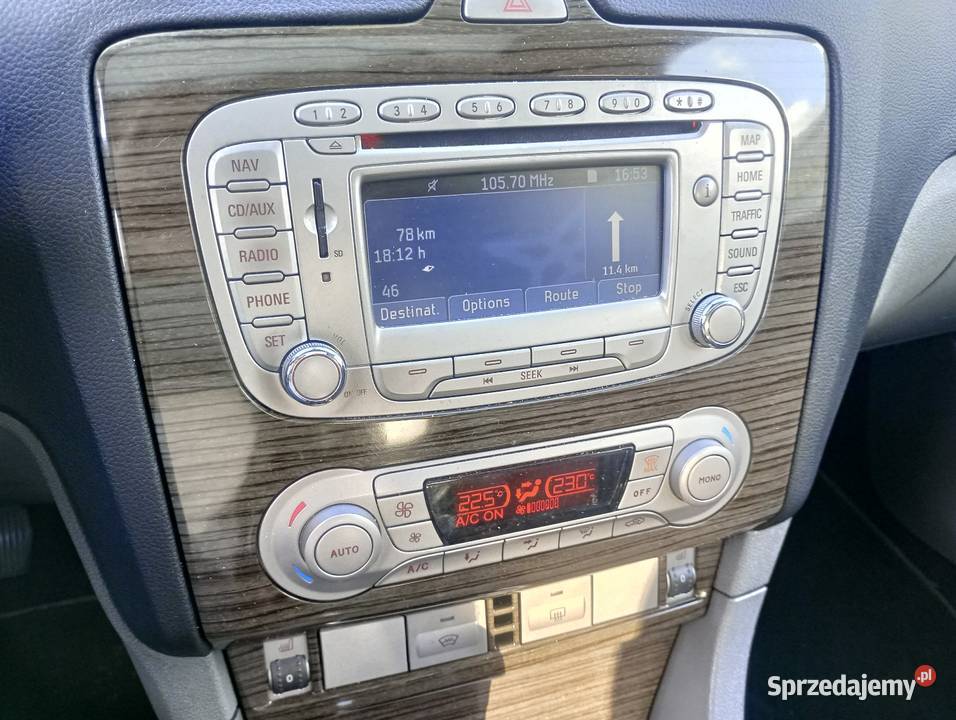 Śliczny ford focus Ghia zamiana opolskie