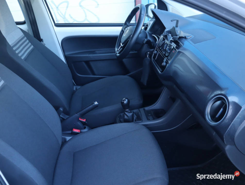 VW Up 10 MPI radio