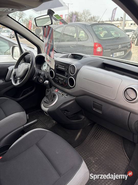 Citroen Berlingo MultiSpace Rok produkcji 2016 Warszawa