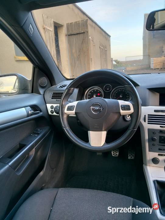 Opel Astra H GTC 18 benzyna 2008 Gołuchów