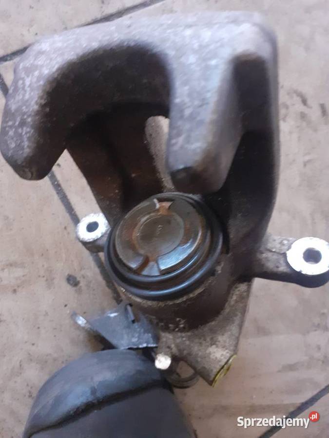 Peugeot 308 Zacisk hamulcowy prawy tyl st Tumlin-Osowa