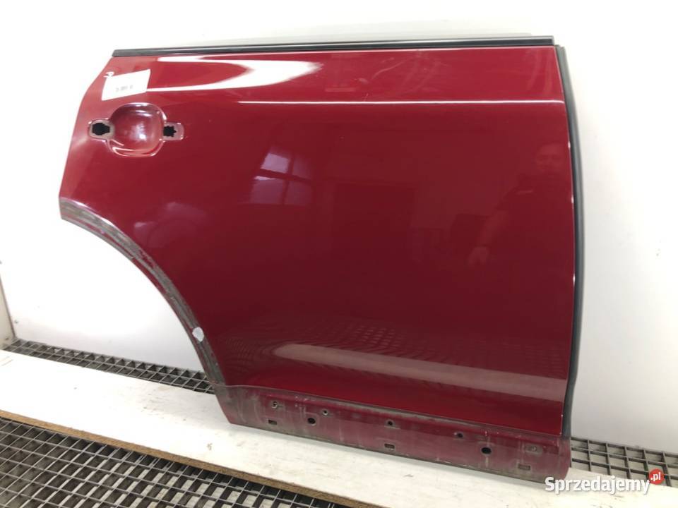 DRZWI PRAWY TYŁ PORSCHE CAYENNE Hatchback 0210