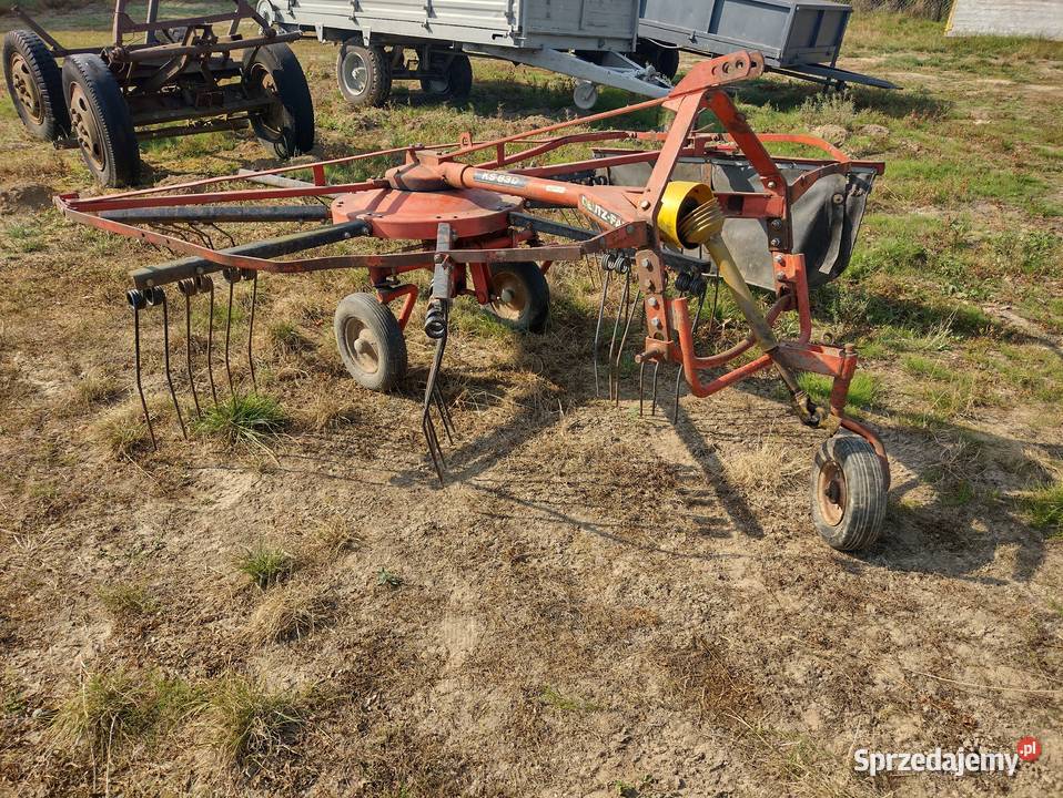 Zgrabiarka DeutzFahr KS 83 lubelskie Spławy Pierwsze