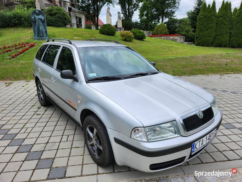 koda Octavia 4x4 19 tdi kombi 2004r hak gniazdo AUX Golanka