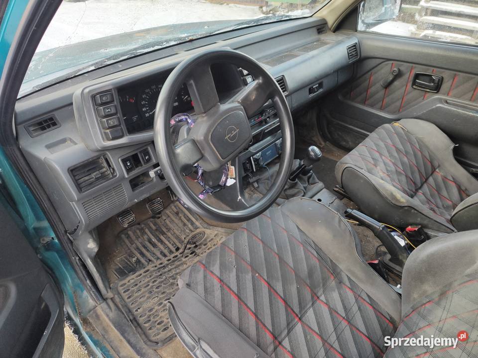 Opel Frontera A 20 sprawna jeżdżąca sprzedam