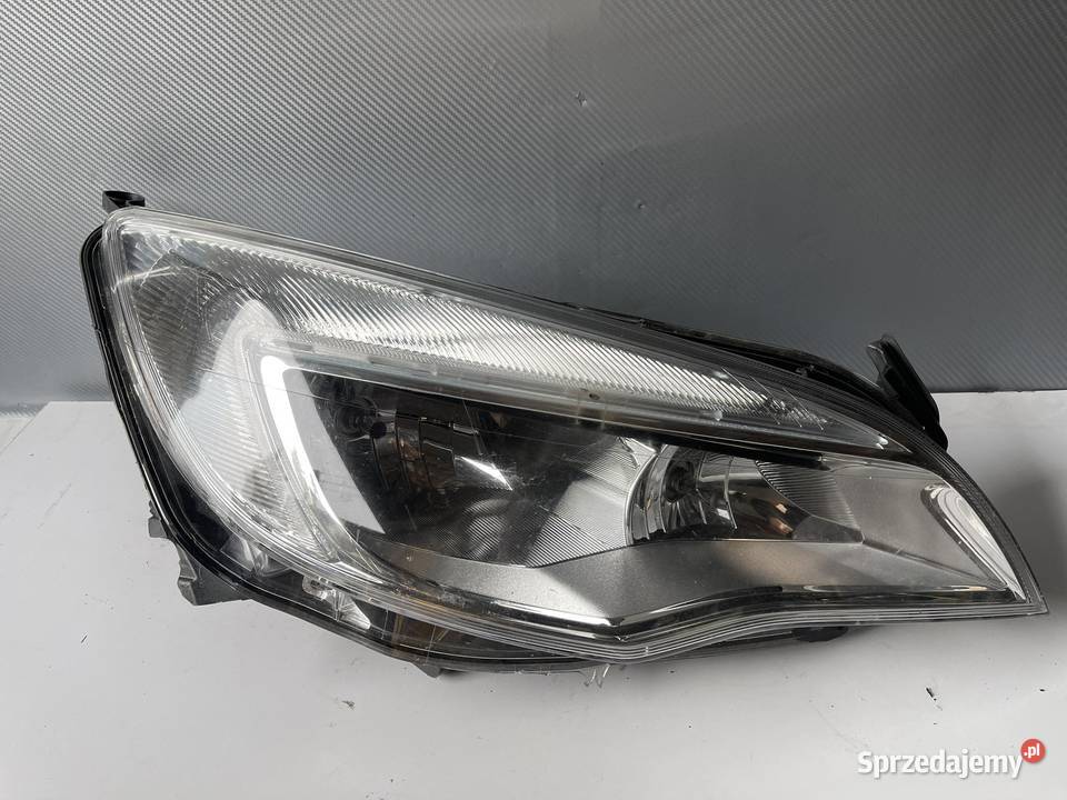 OPEL ASTRA J ASTRA 4 PRAWA LAMPA PRZÓD sprzedam