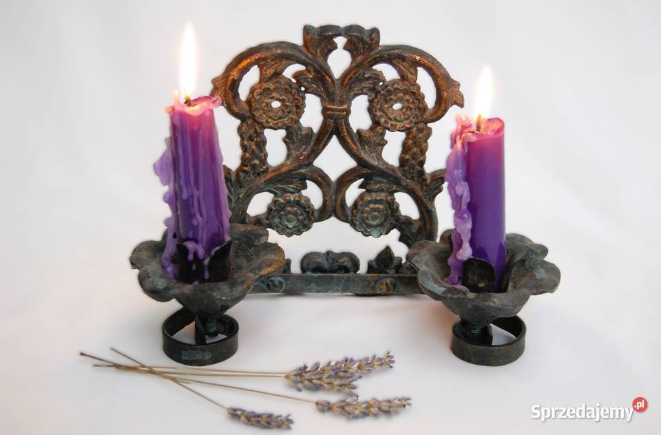 Świecznik żeliwny metalowy patynowany