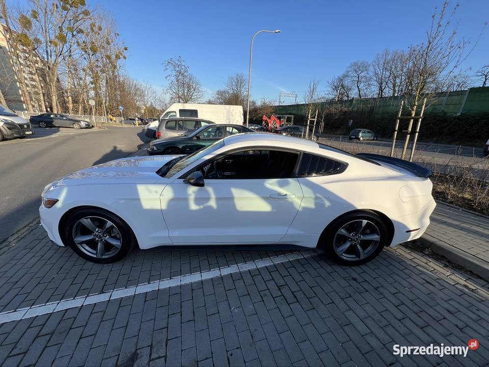 Ford Mustang 37 V6 Zarejestrowany w Polsce Opole