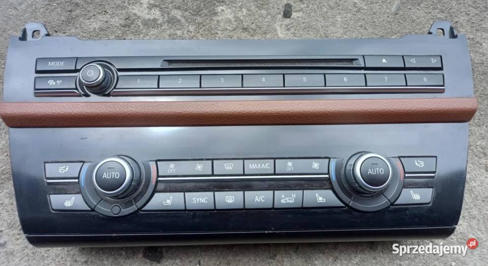 Komplet foteli fotele wnętrze komforty BMW F11 osobowe